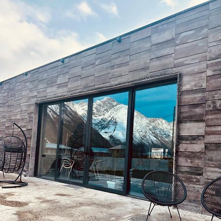 Vila Alpine Escape Kazbegi Exteriér fotografie