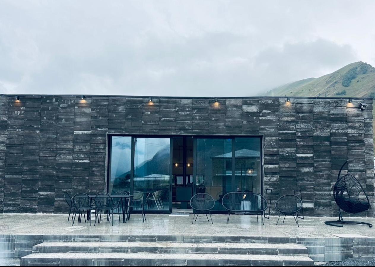 Vila Alpine Escape Kazbegi Exteriér fotografie