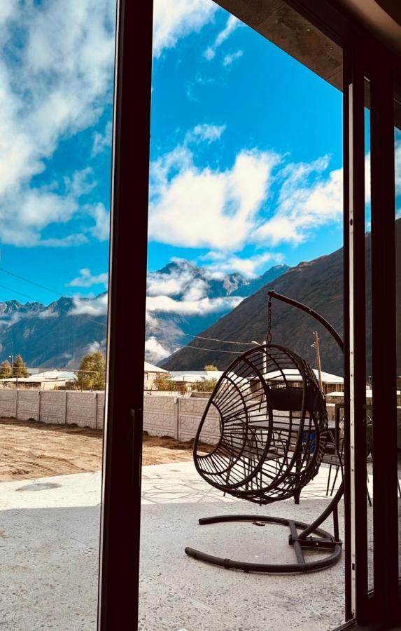 Vila Alpine Escape Kazbegi Exteriér fotografie